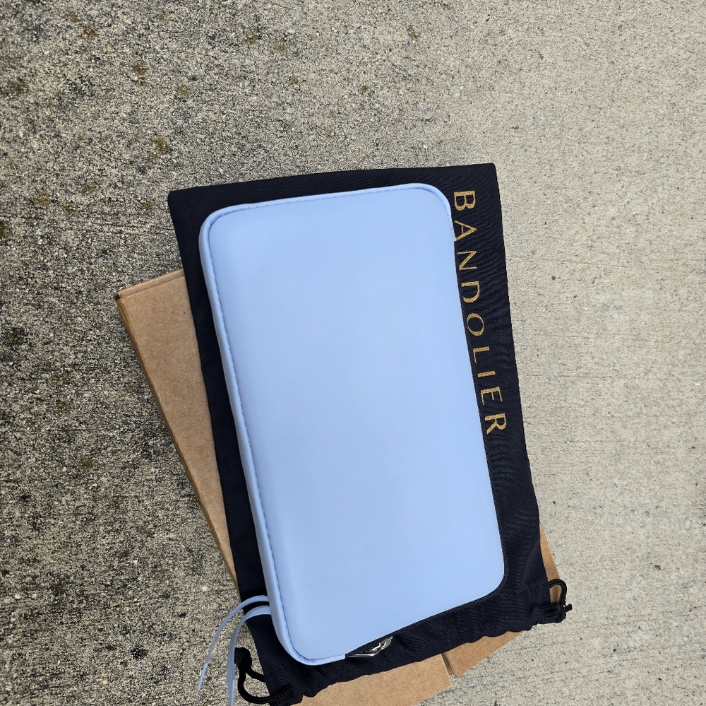 Expanded Pouch in Black and Strap
